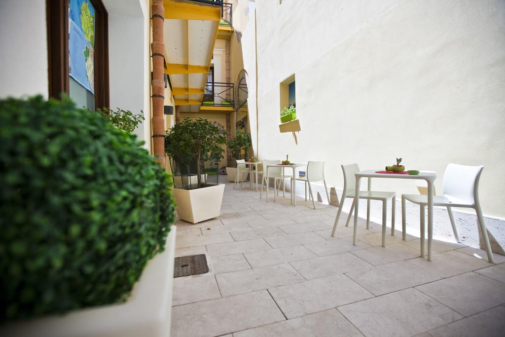 Residence Cortile Merce Trapani Exterior foto
