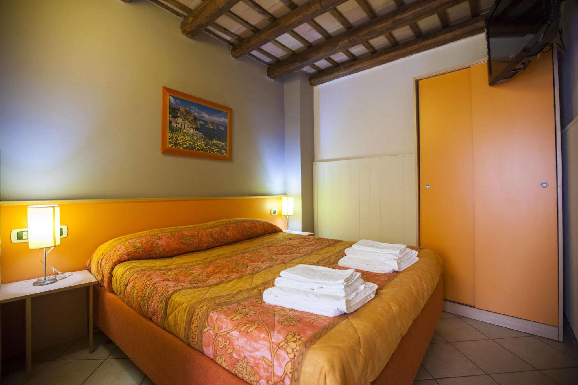 Residence Cortile Merce Trapani Exterior foto
